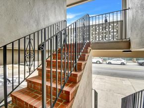 Clarendon, Pacifica CA 94044