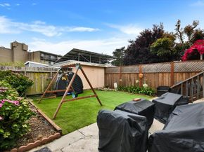 Clarendon, Pacifica CA 94044