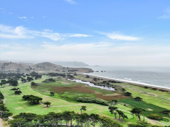 Clarendon, Pacifica CA 94044