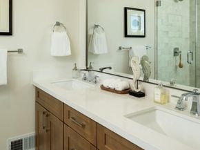 2910 Sherwood Drive, San Carlos CA 94070