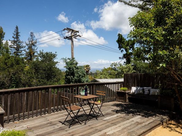 2910 Sherwood Drive, San Carlos CA 94070