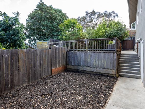 2910 Sherwood Drive, San Carlos CA 94070