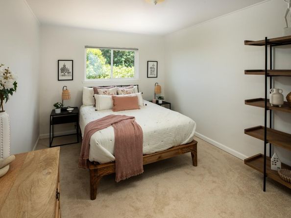 2910 Sherwood Drive, San Carlos CA 94070