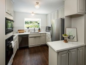 2910 Sherwood Drive, San Carlos CA 94070
