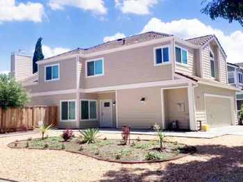 1146 Rosebriar Way