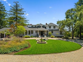 1142 Moore Road