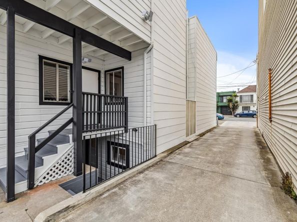 1722-1724 48th Avenue, San Francisco CA 94122