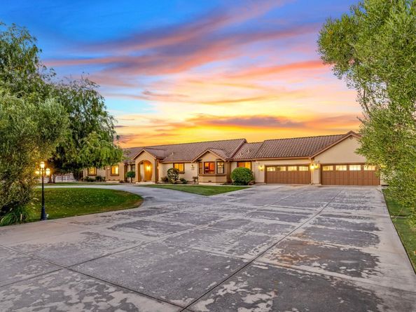 12320 Highland Estates Lane, San Martin CA 95046