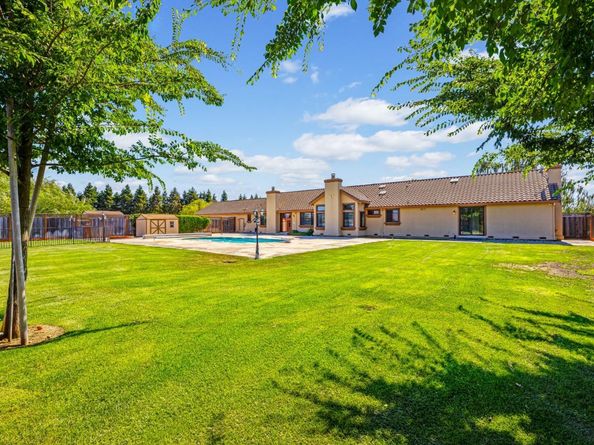 12320 Highland Estates Lane, San Martin CA 95046
