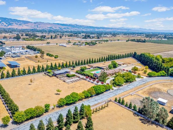 12320 Highland Estates Lane, San Martin CA 95046