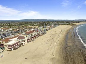 233 Villa Mar Vista, Santa Cruz CA 95060