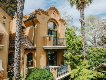 233 Villa Mar Vista