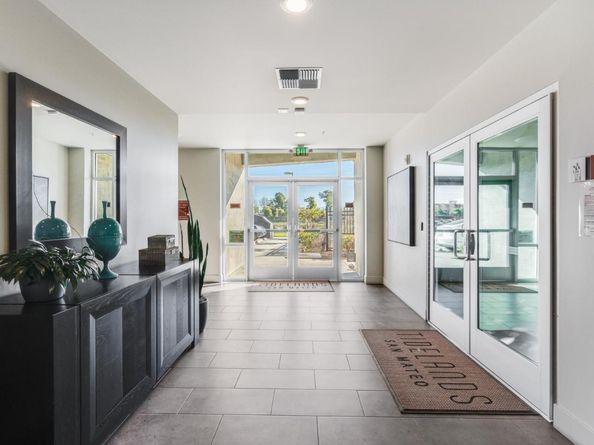 400 Mariners Island Boulevard 115, San Mateo CA 94404