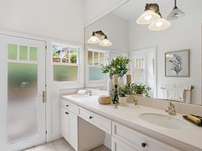 2136 Clayton Drive, Menlo Park CA 94025
