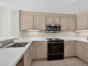 550 Ortega Avenue A203, Mountain View CA 94040