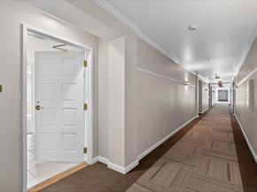 550 Ortega Avenue A203, Mountain View CA 94040