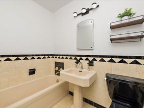 2654 18th Avenue, San Francisco CA 94116