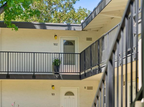 14225 Lora Drive 102, Los Gatos CA 95032