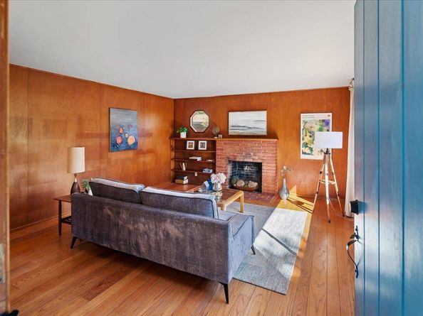 208 Canyon Drive, Portola Valley CA 94028