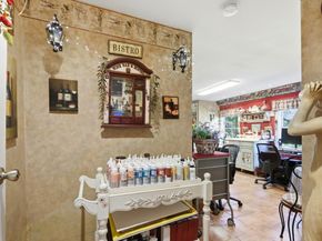 18211 Saratoga Los Gatos Road, Monte Sereno CA 95030