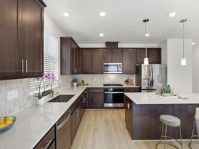 1619 Santiago Court, Gilroy CA 95020