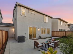 1619 Santiago Court, Gilroy CA 95020