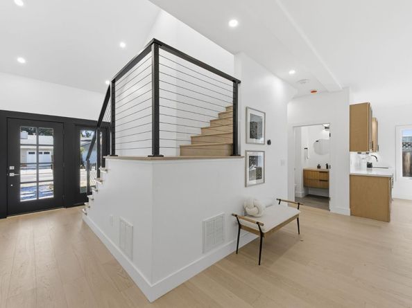 1748 Crane Avenue, Mountain View CA 94040