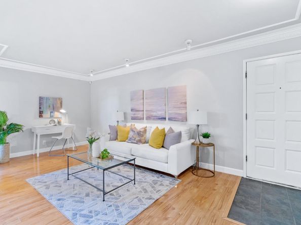 280 Easy Street 403, Mountain View CA 94043