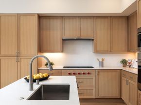 389 First Street 31, Los Altos CA 94022