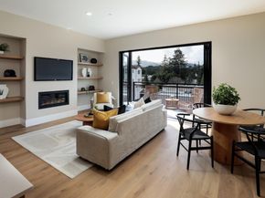 389 First Street 31, Los Altos CA 94022