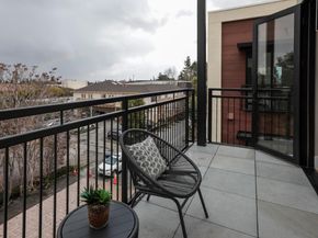 389 First Street 31, Los Altos CA 94022