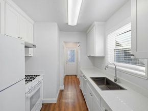 Broadway, Santa Cruz CA 95062