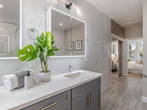 304-308 Redwood Avenue, Redwood City CA 94061