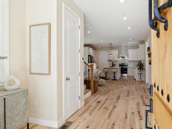 121 S Fremont Street, San Mateo CA 94401