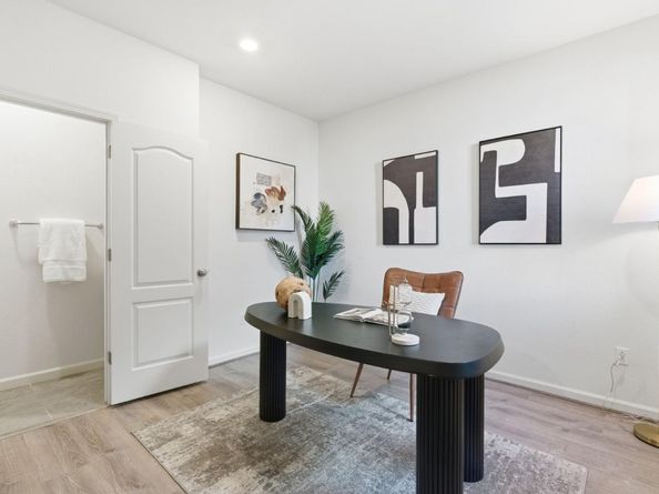 24548 Autumn Mist Way, Hayward CA 94544