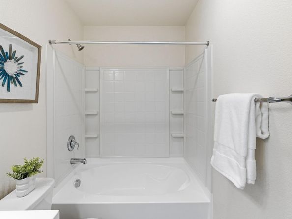 24548 Autumn Mist Way, Hayward CA 94544