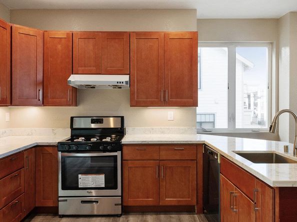 1432 8th Avenue, Oakland CA 94606