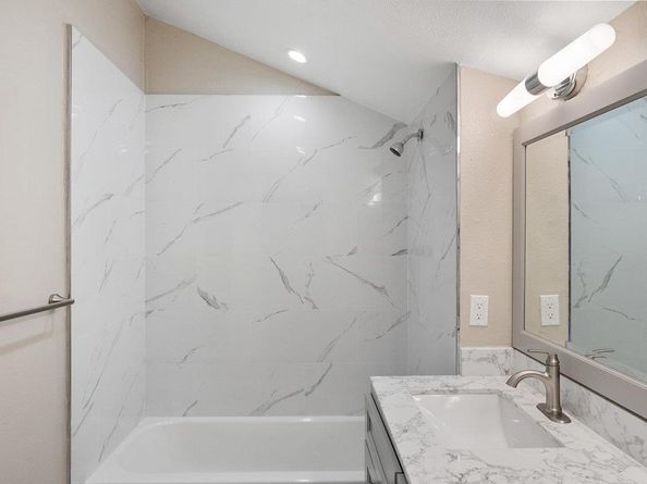 1432 8th Avenue, Oakland CA 94606