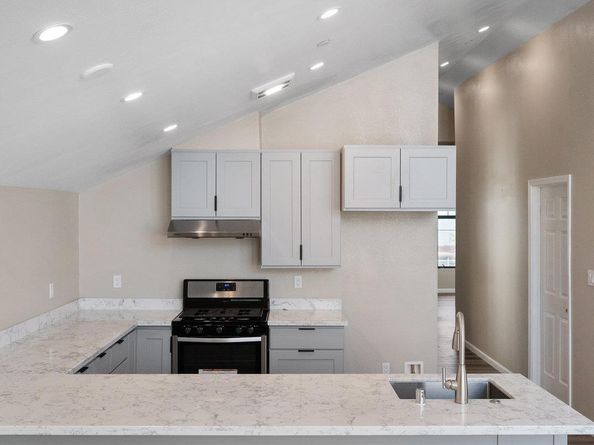 1432 8th Avenue, Oakland CA 94606