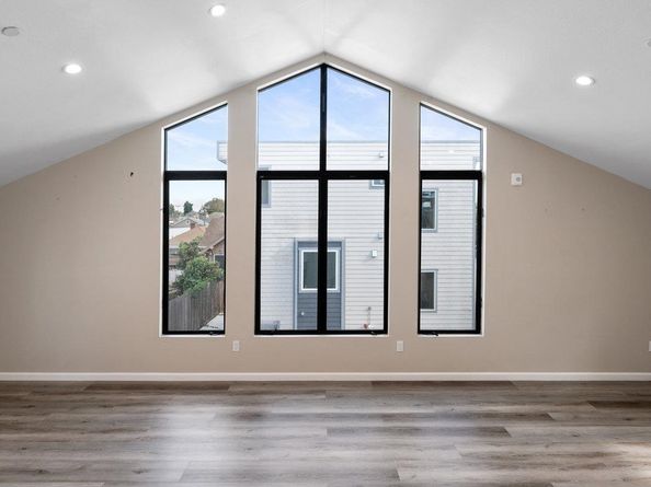 1432 8th Avenue, Oakland CA 94606