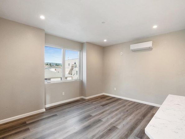 1432 8th Avenue, Oakland CA 94606