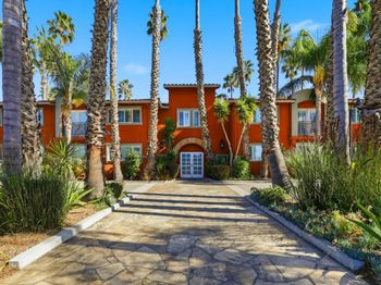 1835 Palm View Place