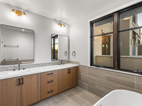 231 Hope Street, Mountain View CA 94041