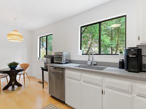 2343 Arrowhead Drive, Oakland CA 94611