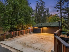 2343 Arrowhead Drive, Oakland CA 94611