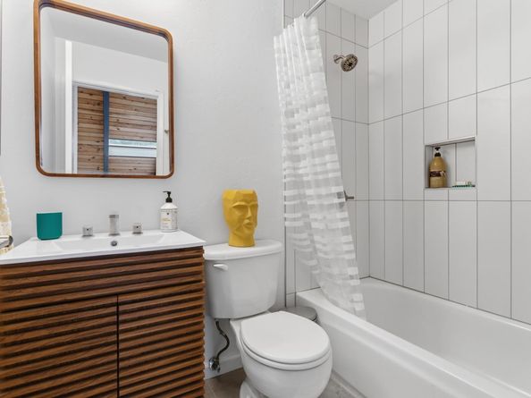 2343 Arrowhead Drive, Oakland CA 94611