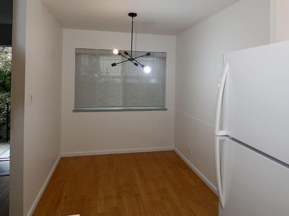 1124 Hollywood Avenue 3, Oakland CA 94602