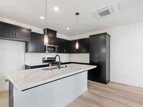 6710 Optimum Loop, San Jose CA 95119