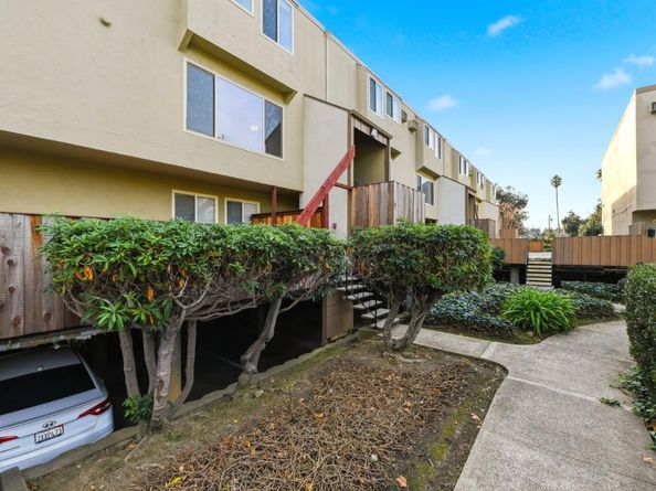 460 Auburn Way 5, San Jose CA 95129