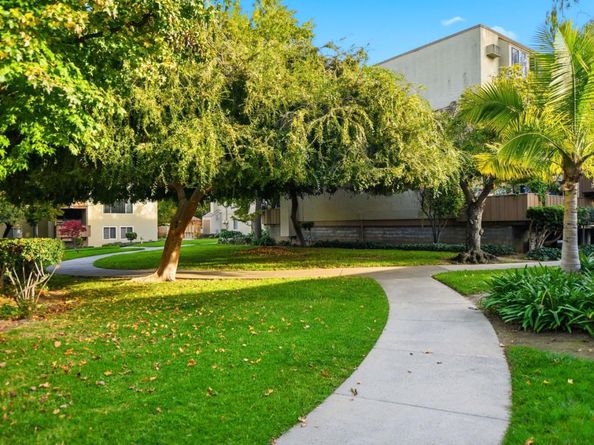 460 Auburn Way 5, San Jose CA 95129